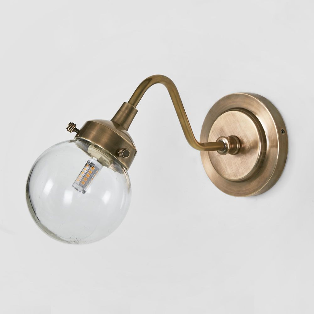 Beacon Outdoor Wall Light Antique Brass (RRP $352) - Image 4