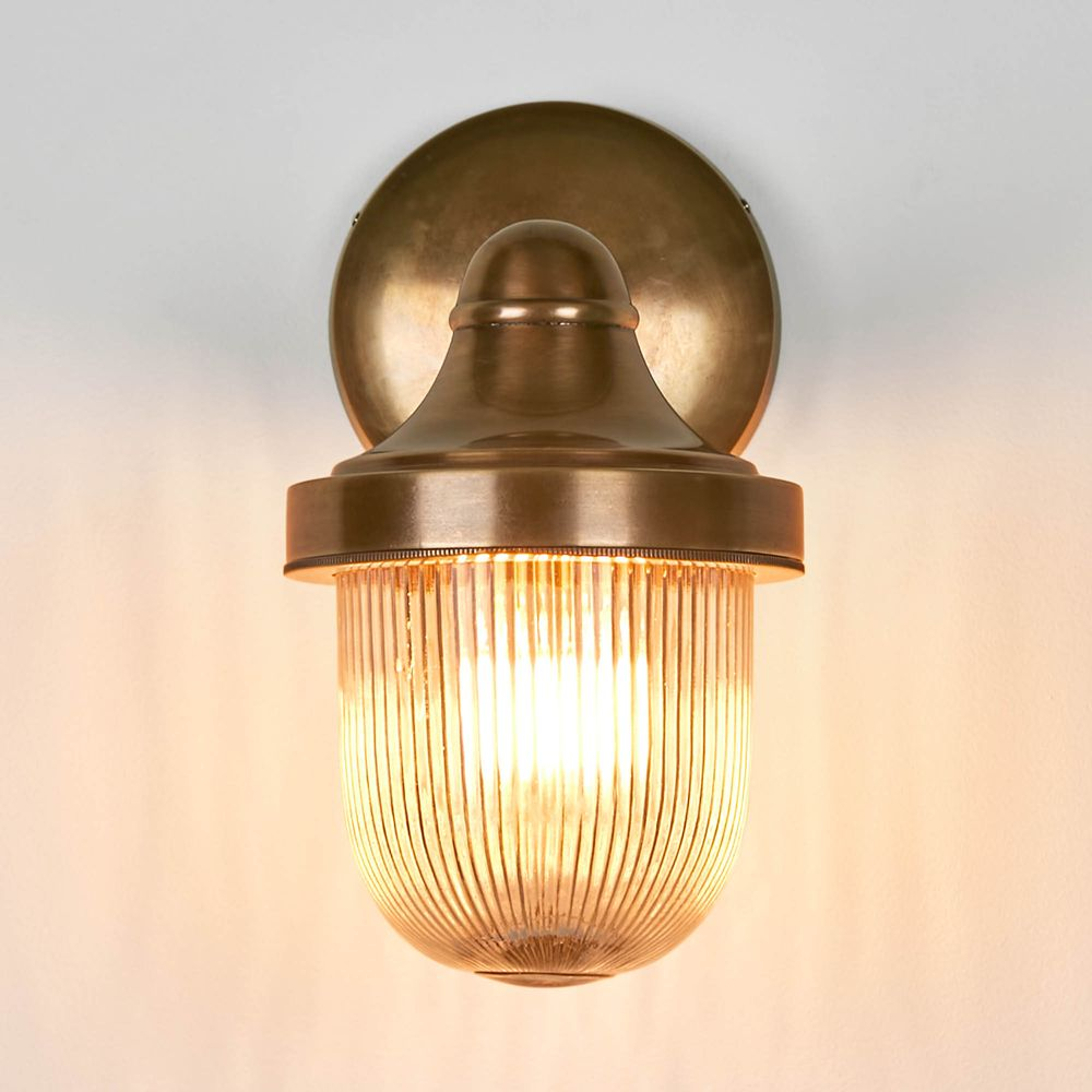 Jade Outdoor Wall Light Brass (RRP $549) - Image 3