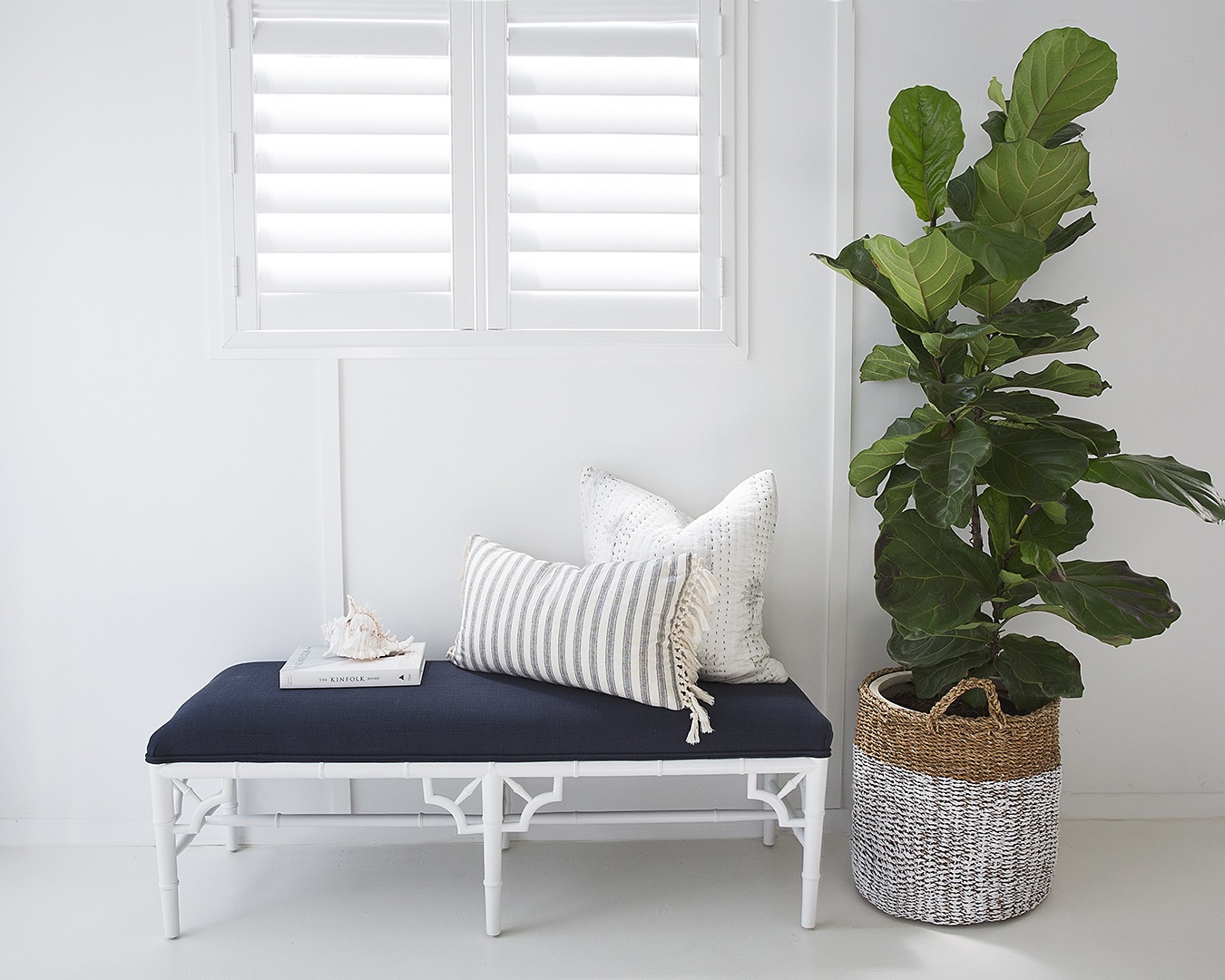White Chippendale Bench Seat Bed End White, Width 135cm x Depth 45cm x Height 49cm - Image 2