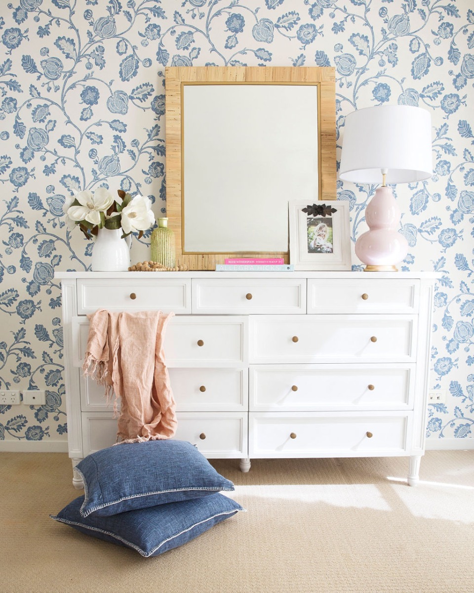 Hamilton Dresser 9 Drawer White, W 154cm x D 47cm x H 92cm - Image 2