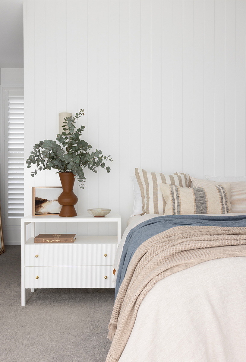 Audrey Nightstand White, W 80cm x D 42cm x H 70cm - Image 6