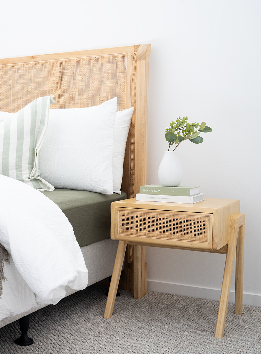 Castaway Bedhead King, Width 205cm x Height 125cm x Depth 15cm - Image 6