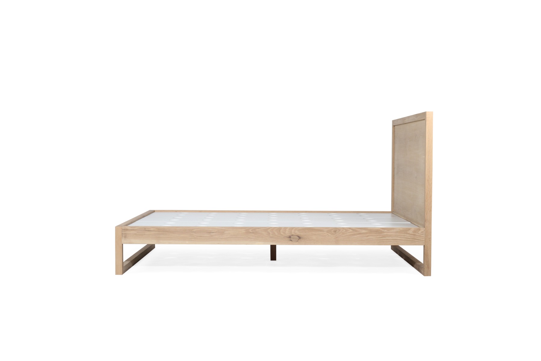 Clovelly Bed Super King Size American Oak, 215cm Wide x 217cm Long x 122cm High - Image 5