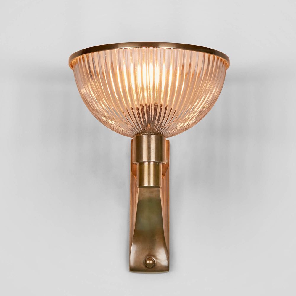 Astor Wall Light Brass (RRP $638) - Image 2