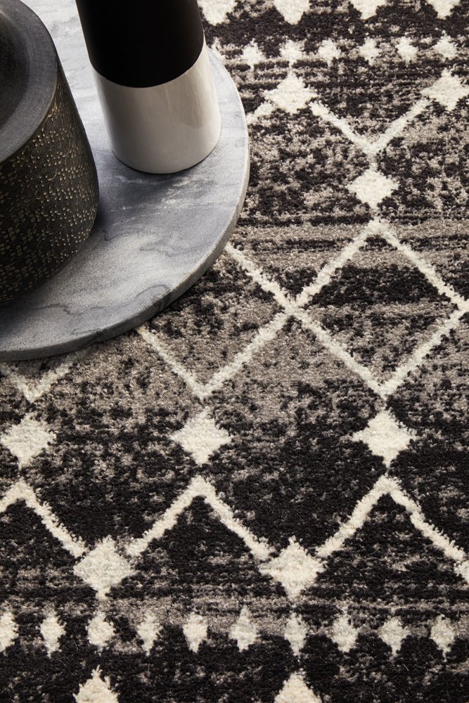 Evoke 260 Hamptons Style Indoor Rug Black Round - Image 8