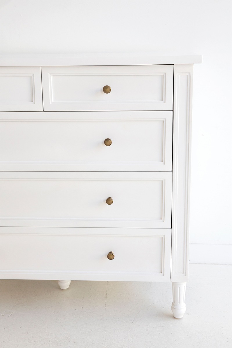 Hamilton Dresser White 5 Drawer, W 100cm x H 92cm x D 47cm (RRP $2499) - Image 5