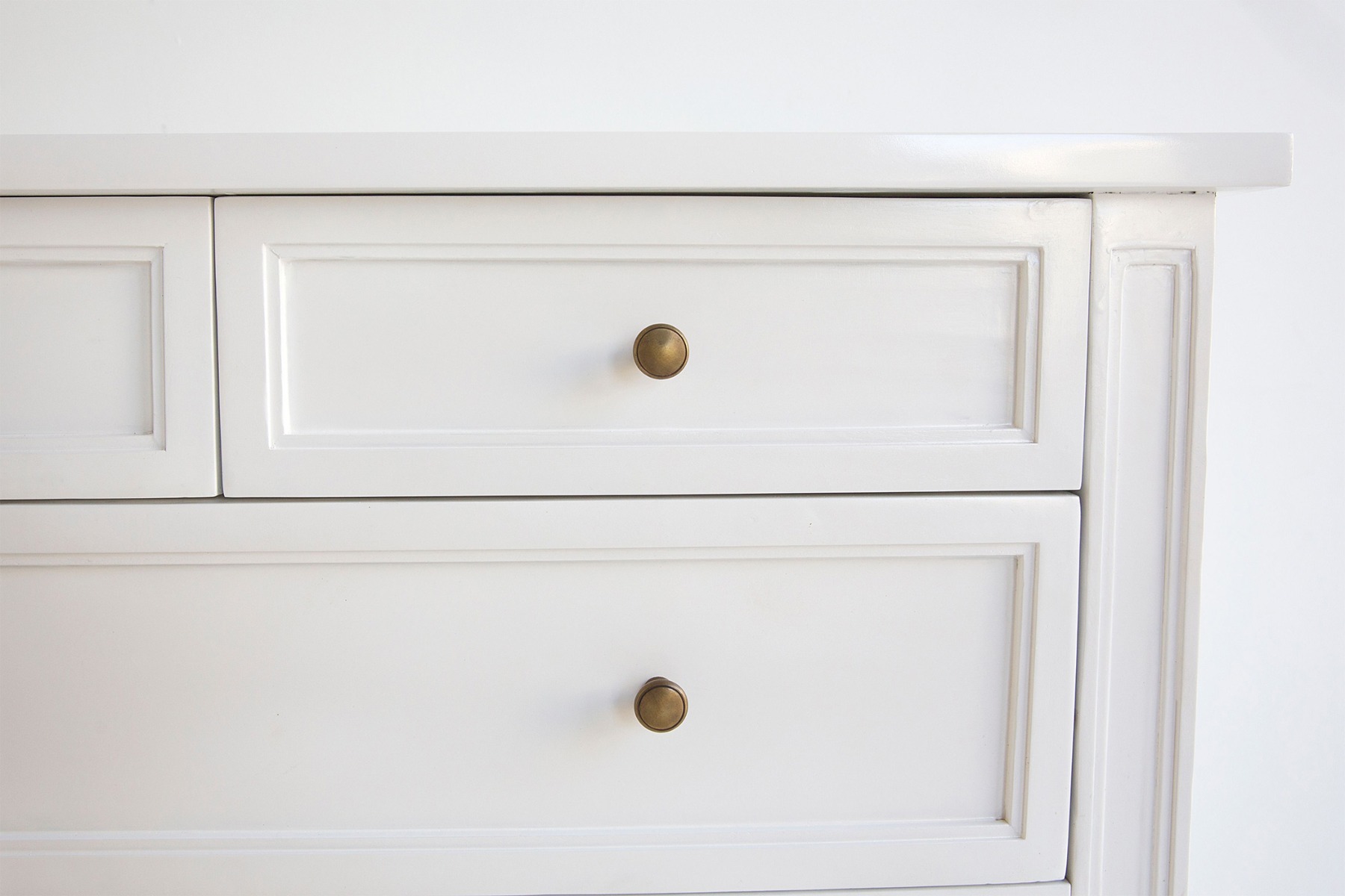 Hamilton Dresser White 5 Drawer, W 100cm x H 92cm x D 47cm (RRP $2499) - Image 6