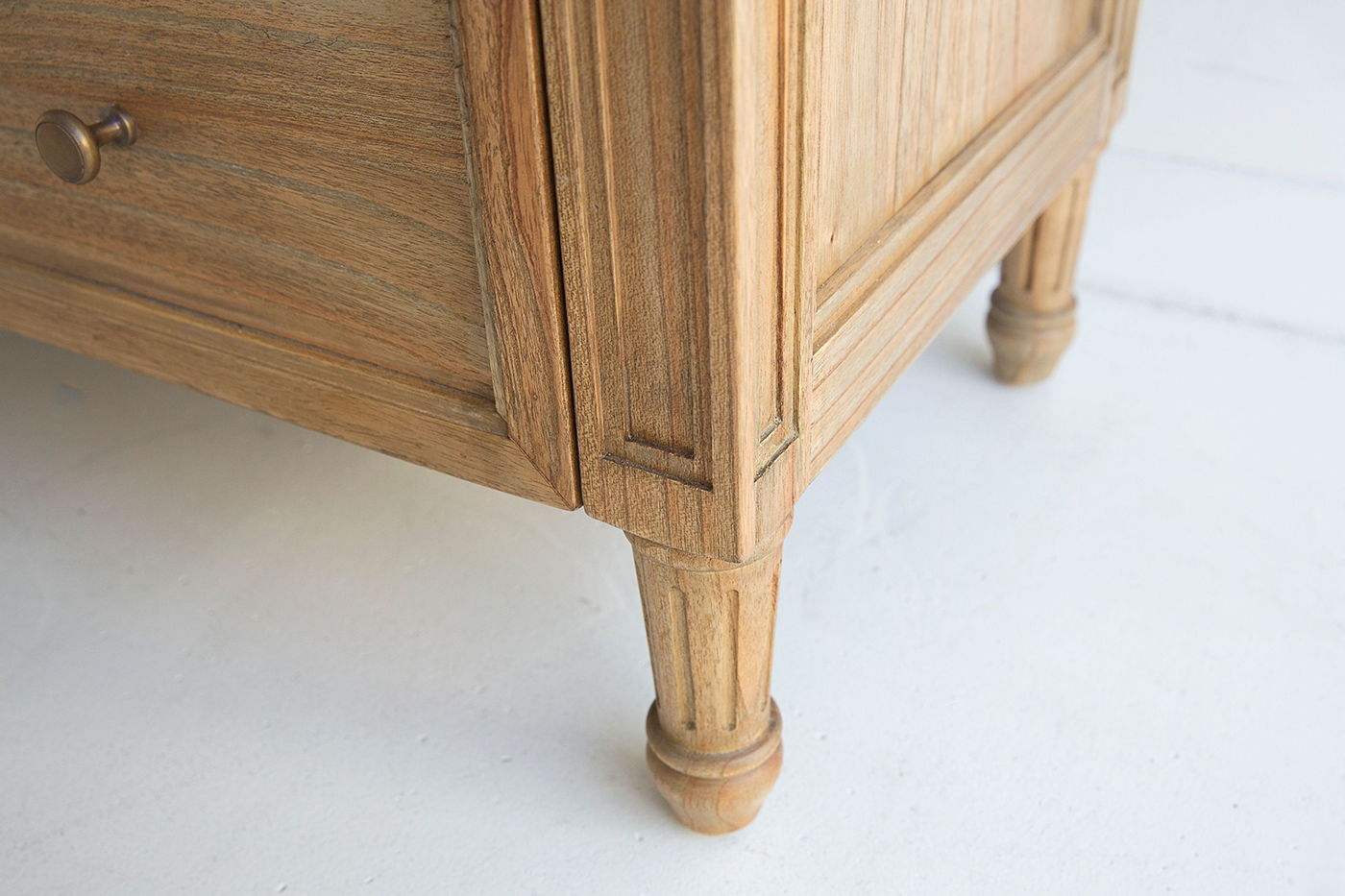 Hamilton Dresser 9 Drawer Weathered Oak, Width 154cm x Depth 47cm x Height 92cm (RRP $2999) - Image 8