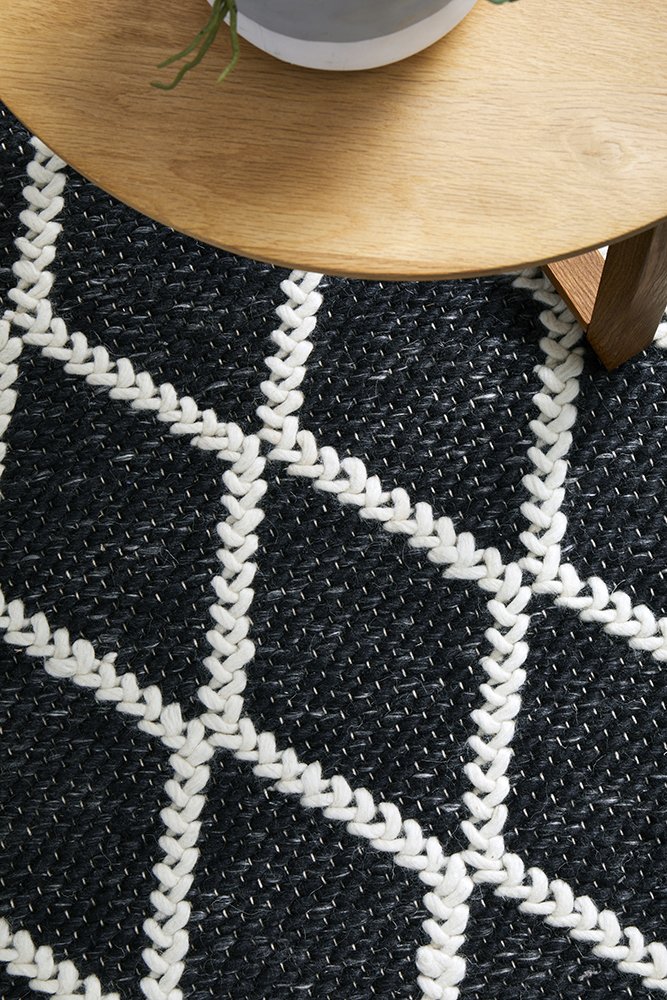Huxley Hamptons Style Indoor Rug Black - Image 6