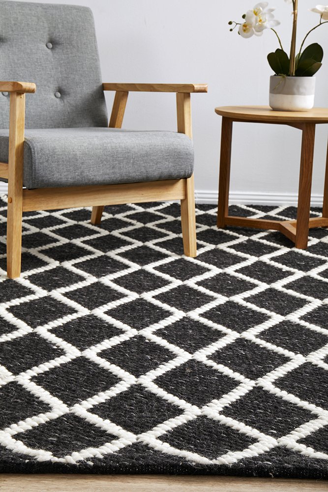 Huxley Hamptons Style Indoor Rug Black - Image 8