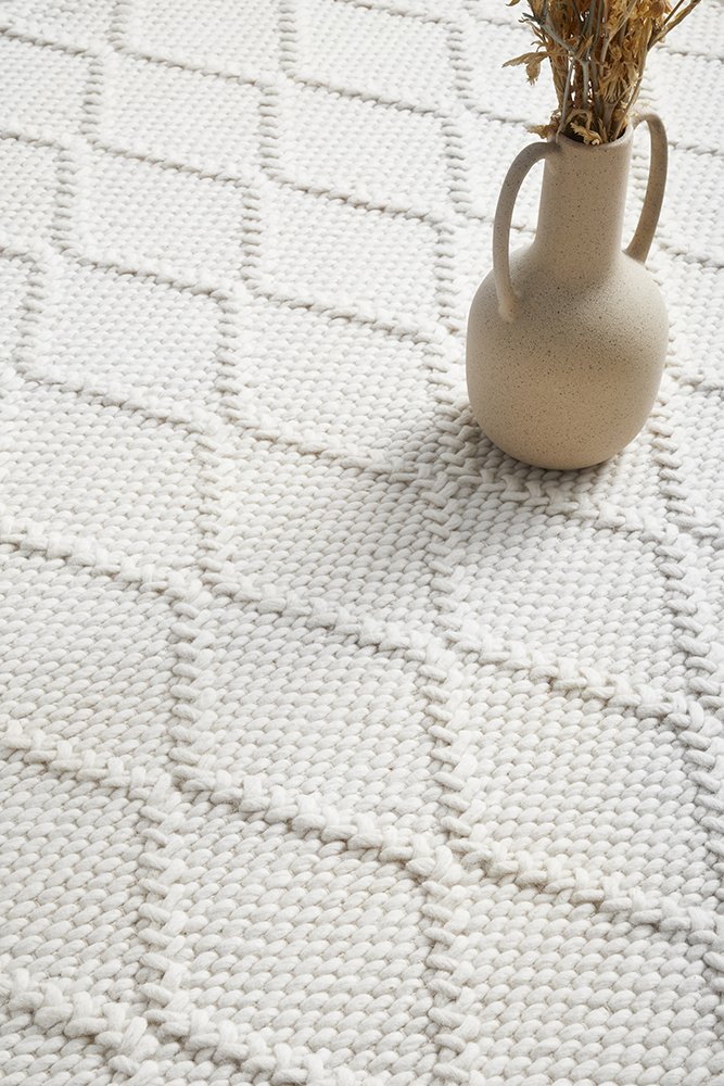Huxley Hamptons Style Indoor Rug White - Image 8