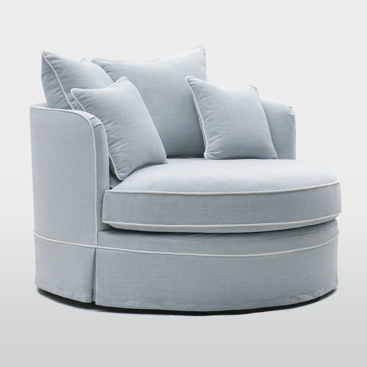 Noosa Hamptons Snuggle Chair Beach with White Piping, L 135cm W 135cm H 80cm (RRP $2999) - Image 2