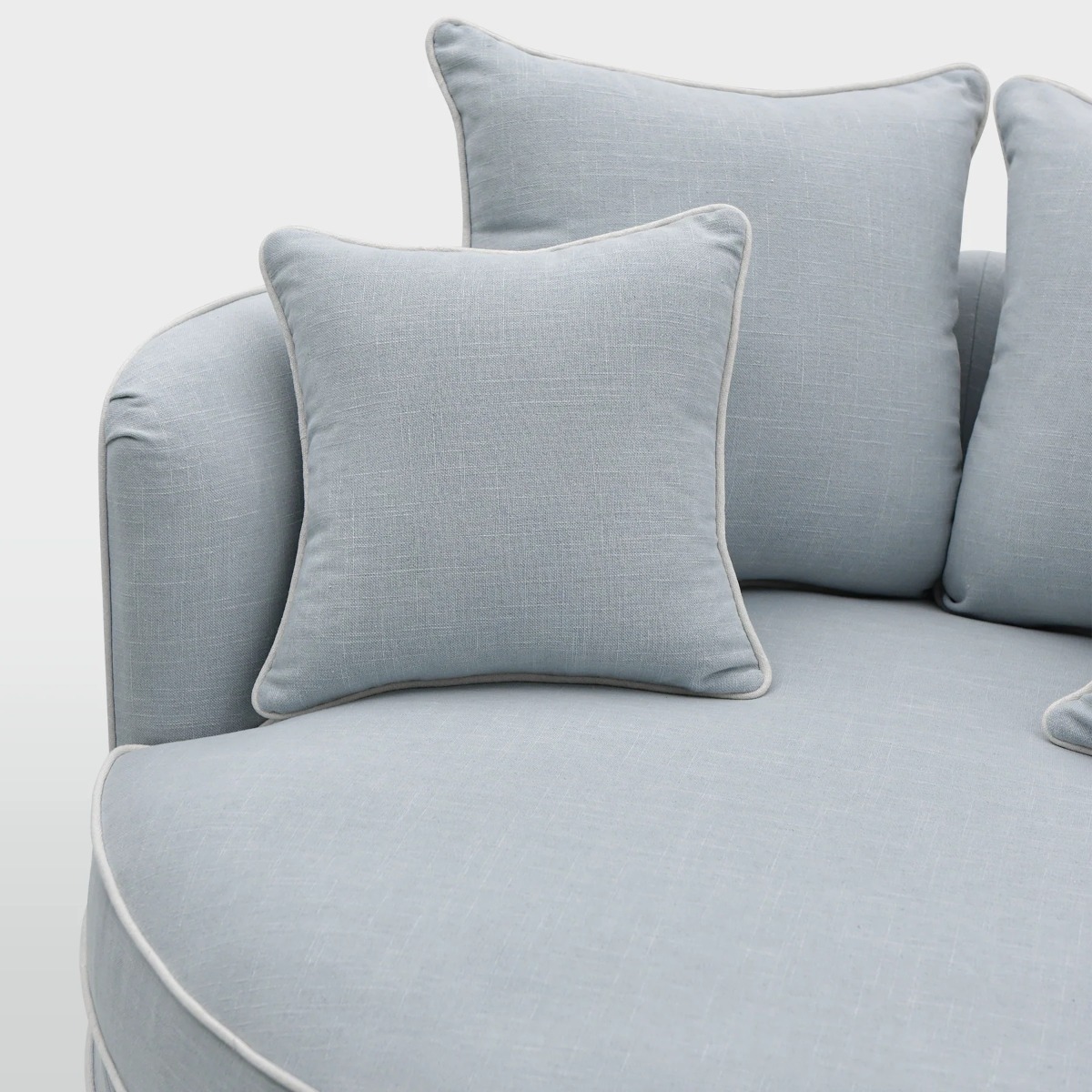Noosa Hamptons Snuggle Chair Beach with White Piping, L 135cm W 135cm H 80cm (RRP $2999) - Image 5
