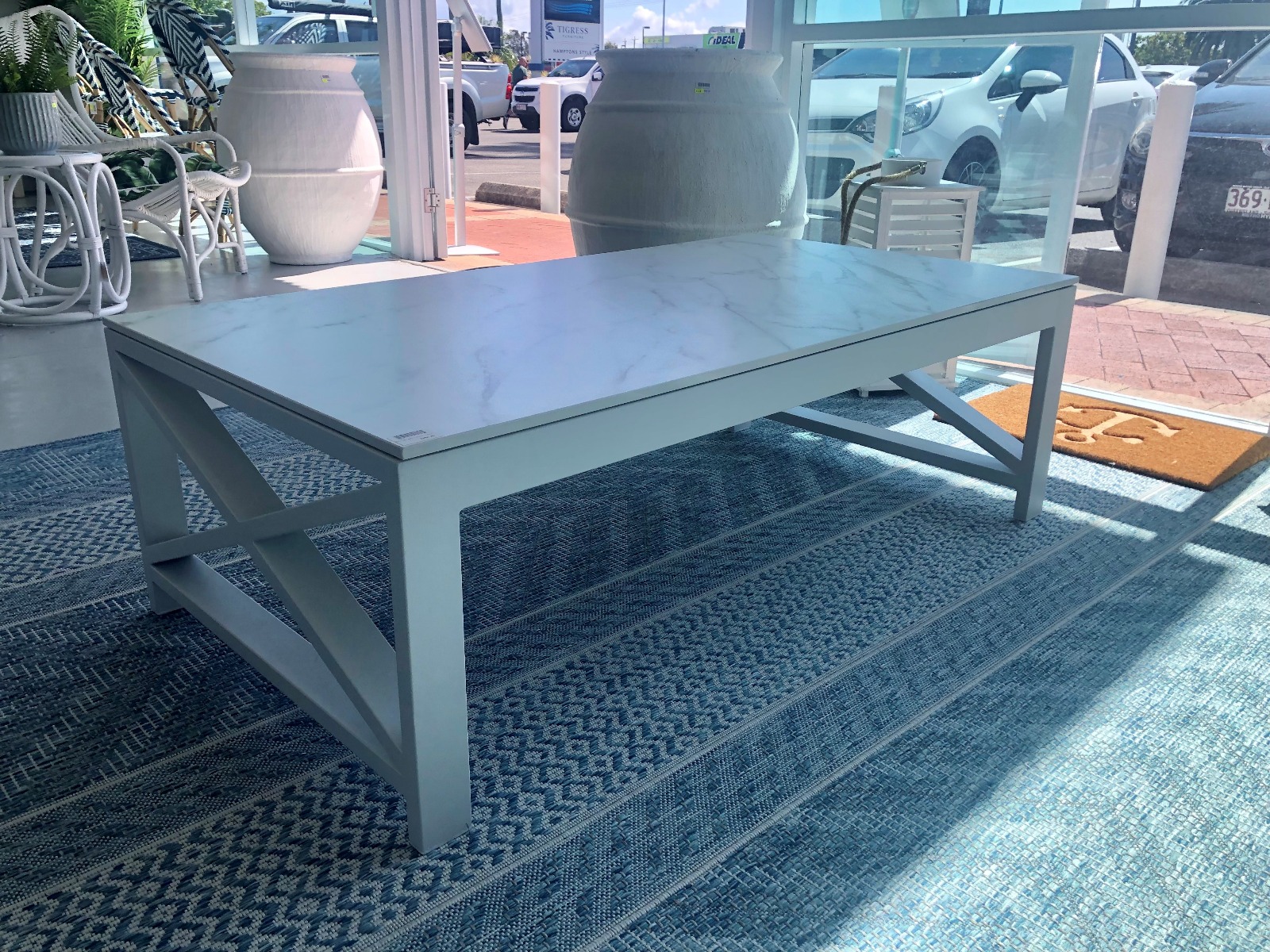 "Montego Bay" Hamptons Style Outdoor Aluminium Coffee Table White, 130cmx70cmx42cmH (RRP $1199) - Image 3