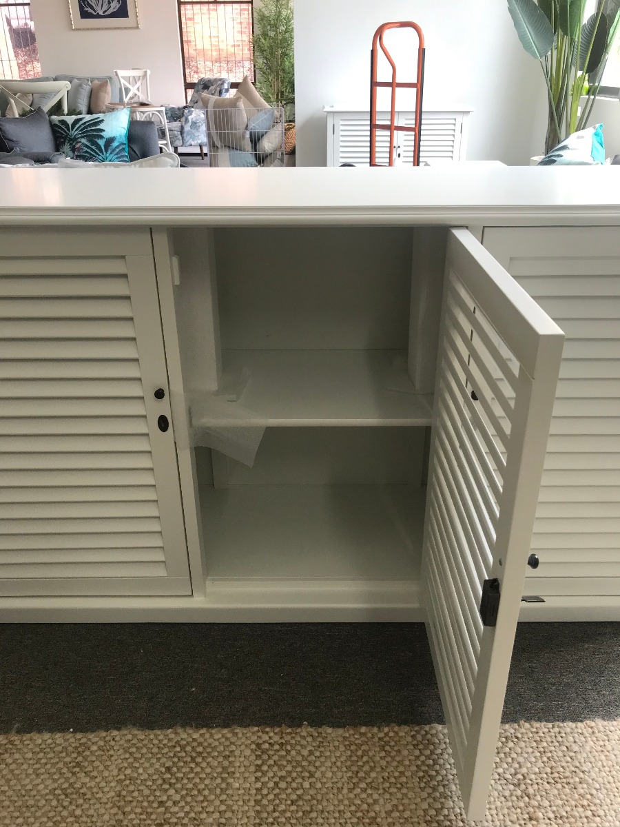 WAREHOUSE CLEARANCE SALE "Whitehaven" Hamptons Style Timber Buffet 3 Door White, 167cmL x 40cmD x 80cmH (RRP $1499) - Image 4