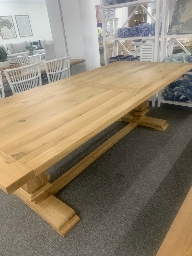 FLOORSTOCK CLEARANCE SALE "Provence" Hamptons Style Hardwood Timber Dining Table with Pedestal Base European Oak, 240cm x 110cm x 77cm H (RRP $3499) - Image 3