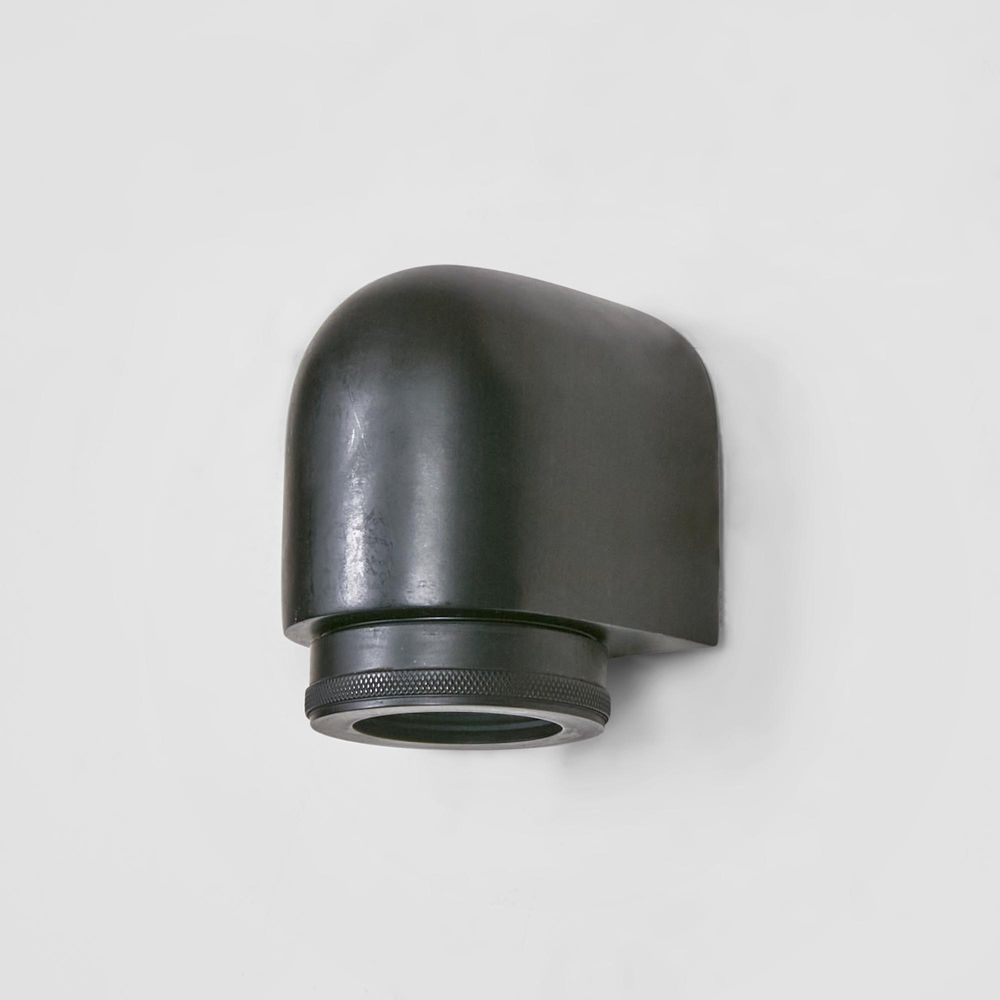 Sea Rock Outdoor Wall Light Black (RRP $484) - Image 4