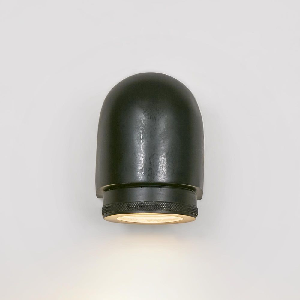 Sea Rock Outdoor Wall Light Black (RRP $484) - Image 3