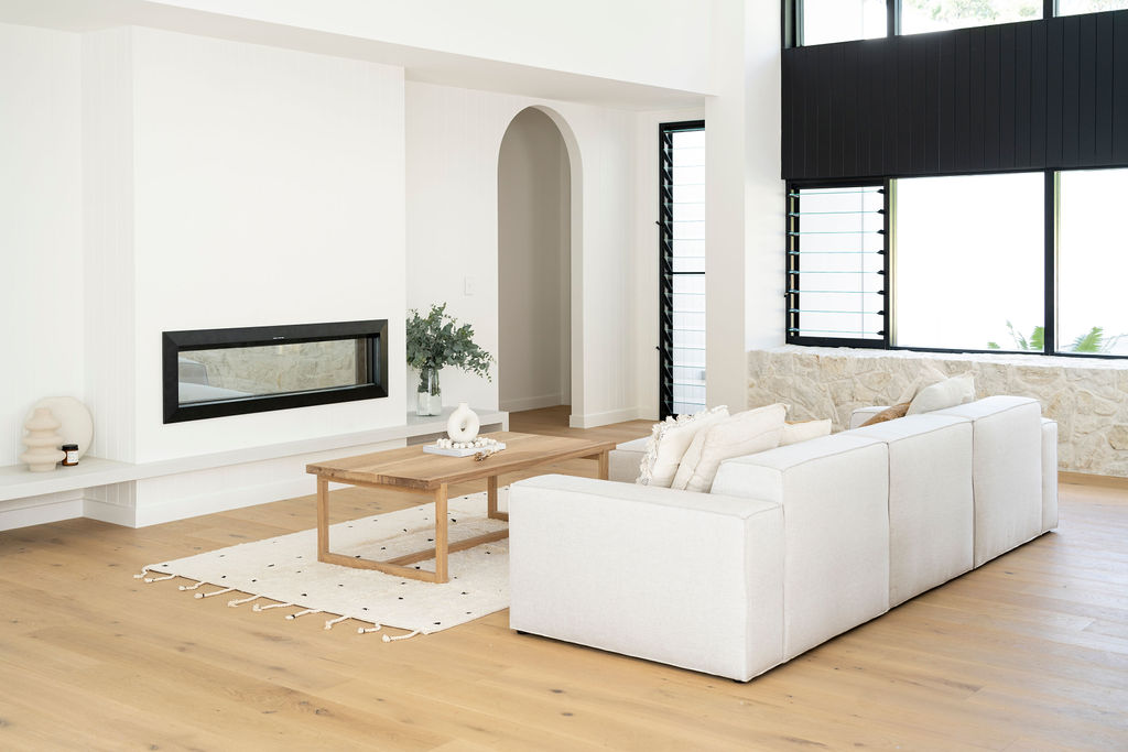 Clovelly Coffee Table, L 130cm x W 70cm x H 44cm - Image 8