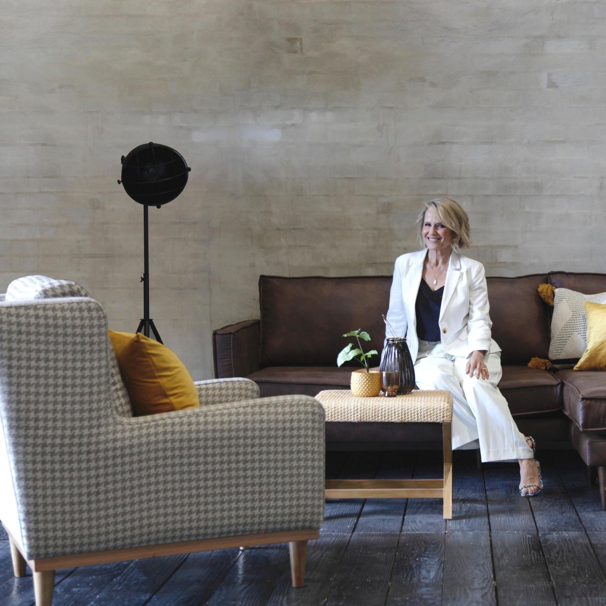 Evie Button Tuffed 3 Seat Sofa Forest Green Velvet W/ Bolster Cushions Taupe, W 78cm D 90cm H 90cm (RRP $1195) - Image 11