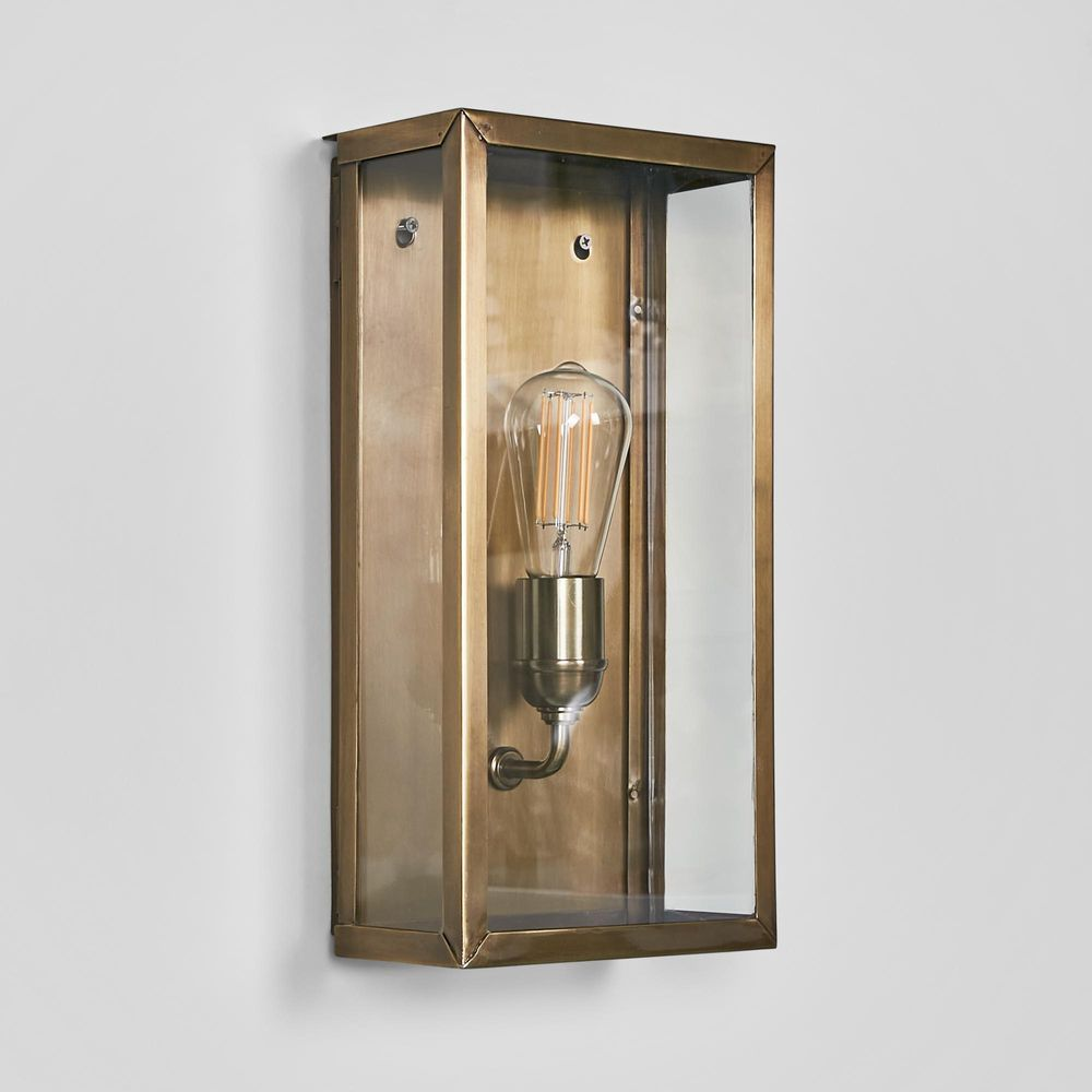 Goodman Outdoor Wall Light Ant Brass (RRP $649) - Image 4
