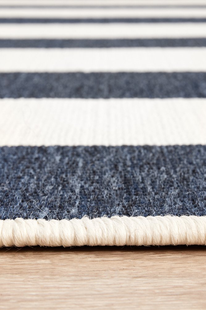 "Montauk" Hamptons Style Indoor Rug, Blue 230cm x 160cm - Image 4