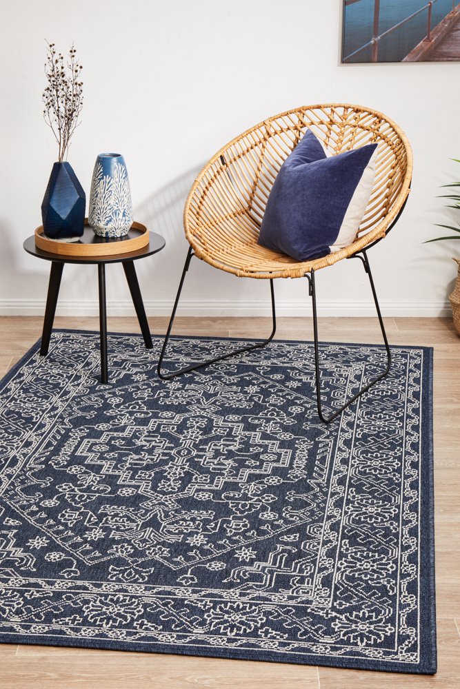 "Seaside" Hamptons Style Outdoor/Indoor Rug, Navy - Image 8