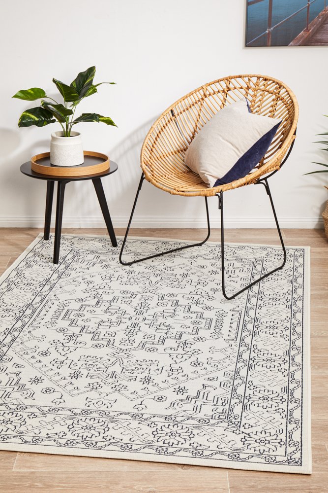 "Seaside" Hamptons Style Outdoor/Indoor Rug, White - Image 8