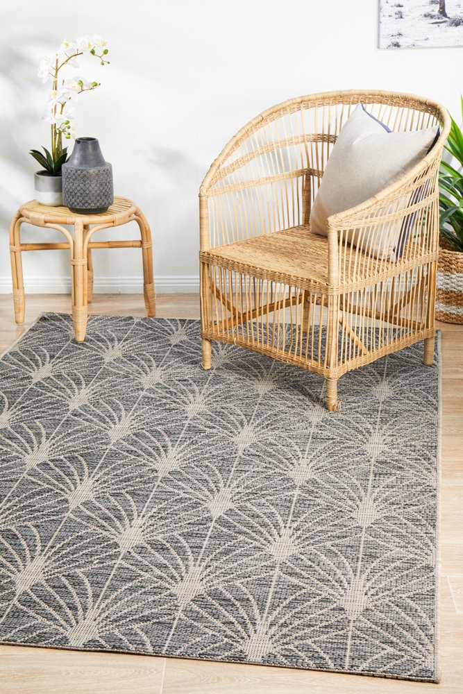 "Terrace" Hamptons Style Outdoor/Indoor Rug, Black - Image 5