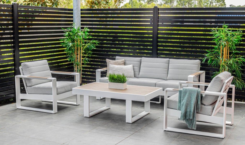 "Positano" Coastal Style 4 Piece Outdoor Lounge Set, White (RRP $2999) - Image 2