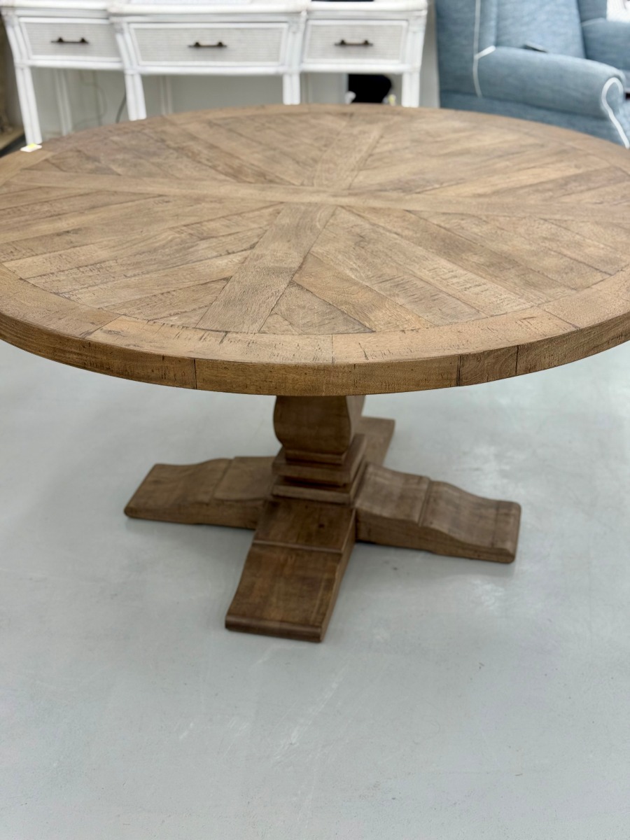 "Whitsunday" Hamptons Style Parquetry Hardwood Timber 180cm Round Dining Table, Hamptons Grey (RRP $3999) - Image 3