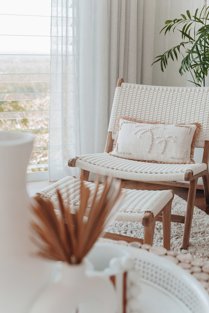 Zen Lazy Chair Ottoman White, W38cm x D55cm x H40cm - Image 2